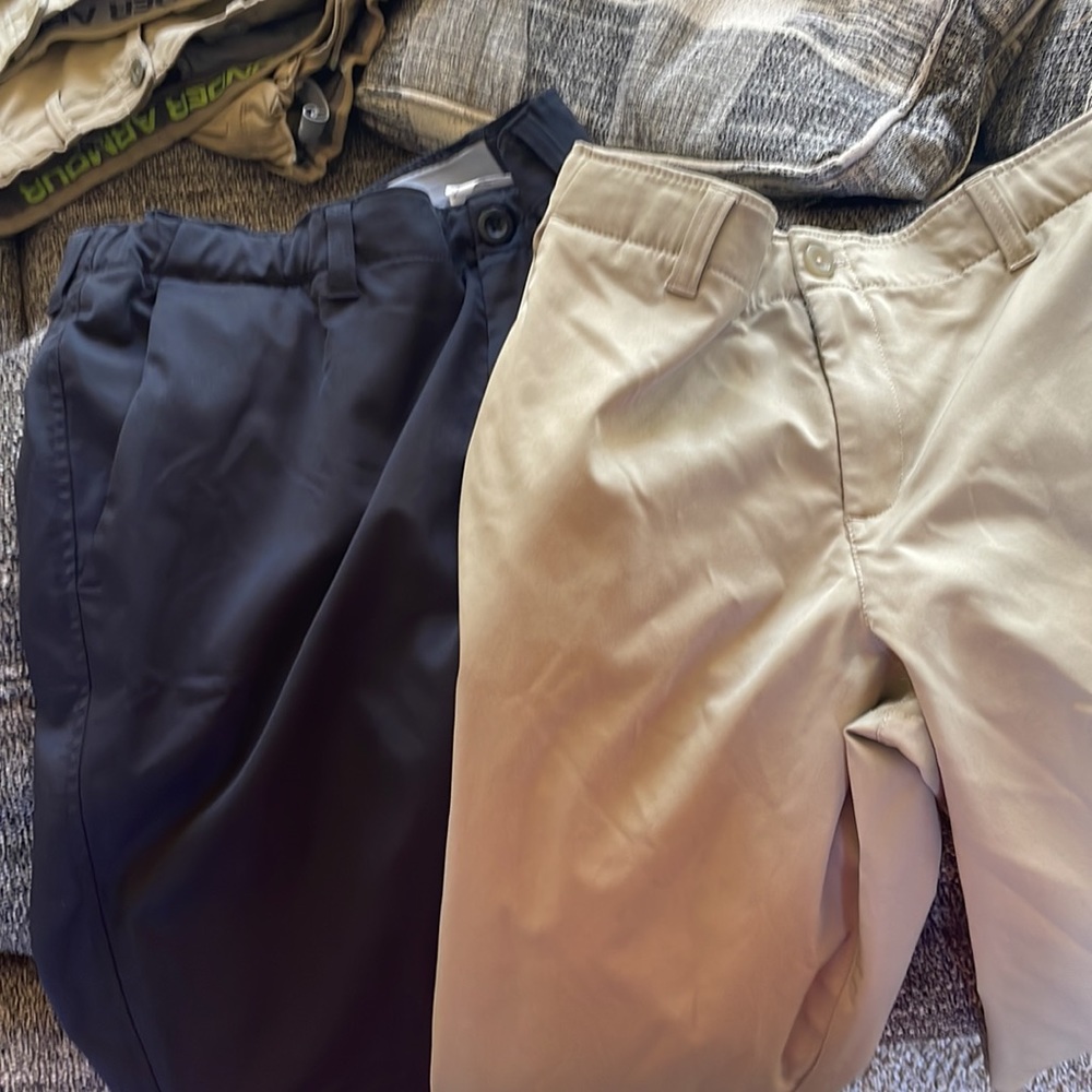 Under Armour Golf Dri fit Uniform Pants Size 14 LOT